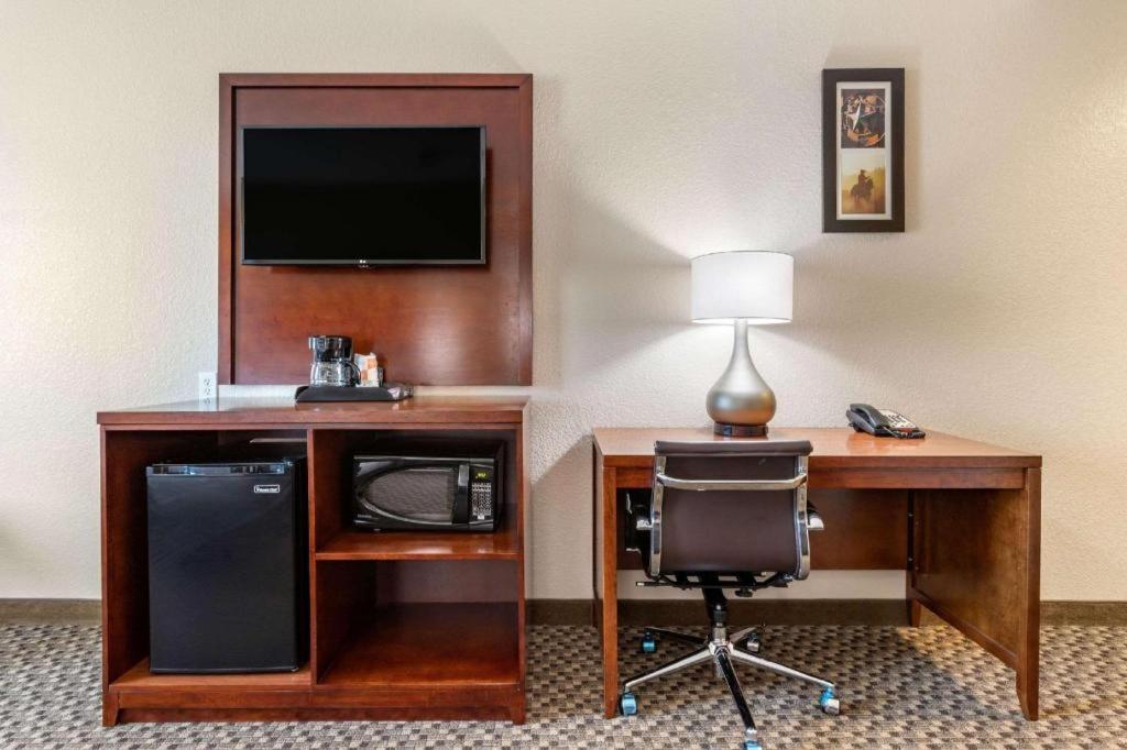 Comfort Inn & Suites Navasota Экстерьер фото