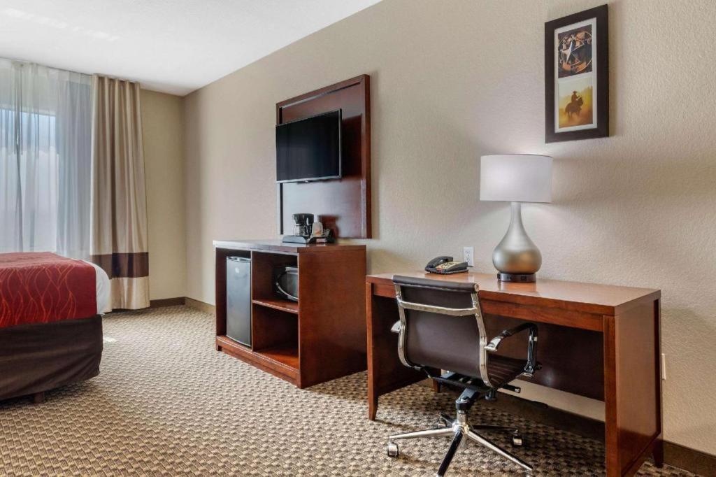 Comfort Inn & Suites Navasota Экстерьер фото