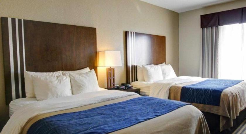 Comfort Inn & Suites Navasota Экстерьер фото