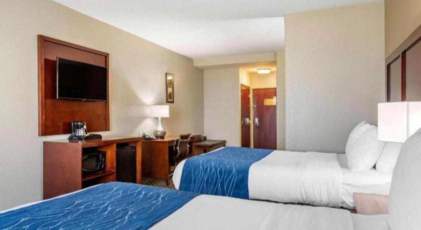Comfort Inn & Suites Navasota Экстерьер фото