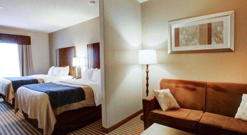 Comfort Inn & Suites Navasota Экстерьер фото